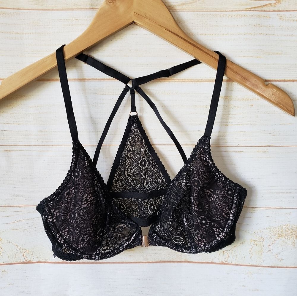 Victoria's Secret Very Sexy Lace Unlined Plunge Underwire Bra 34B Goth Black